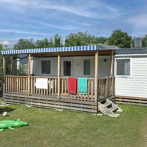 Campeggio Albatross Mobile Homes On Cisano&san Vito S. P. A.